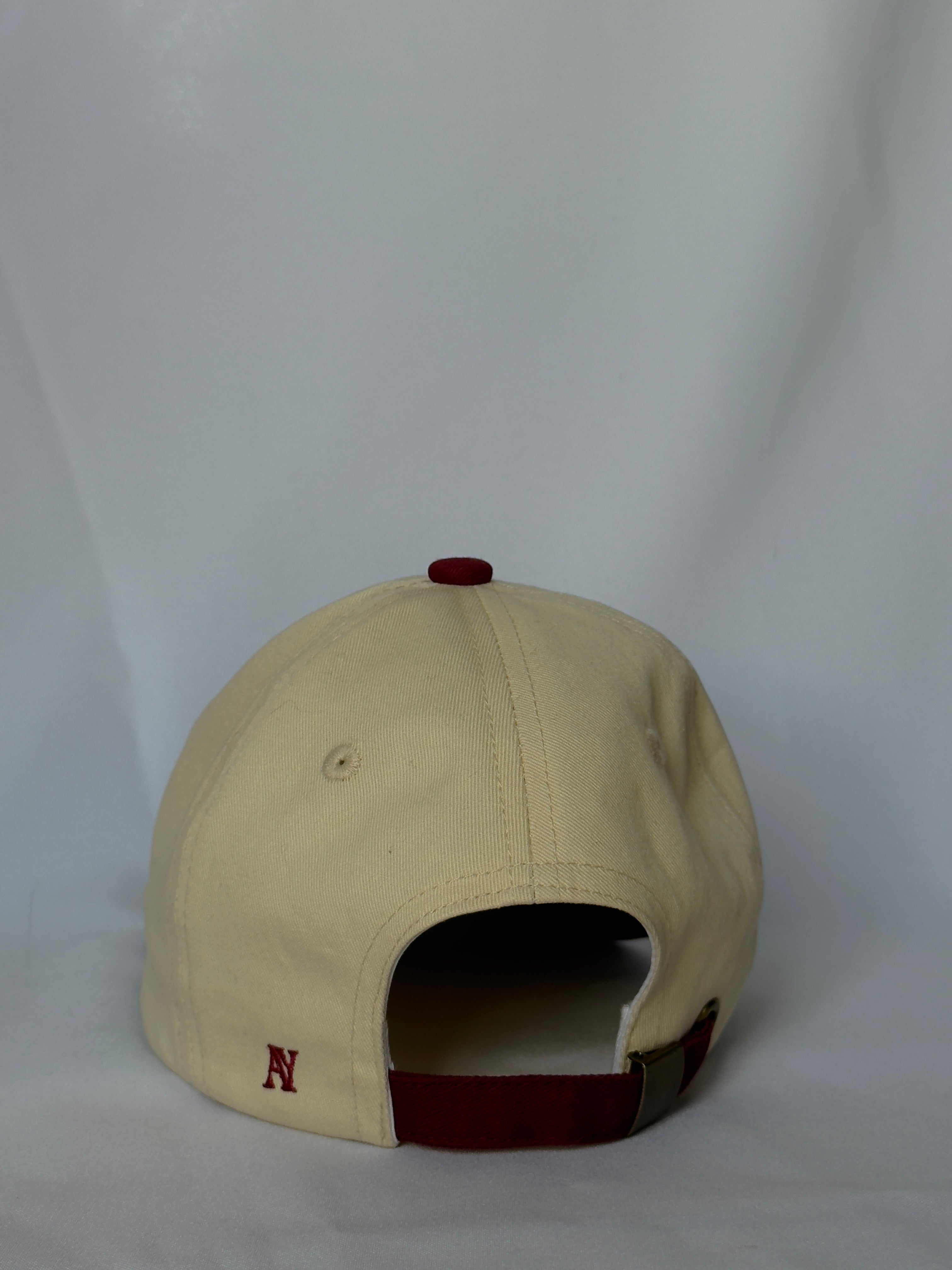 CASQUETTE DE BASEBALL DIVINE